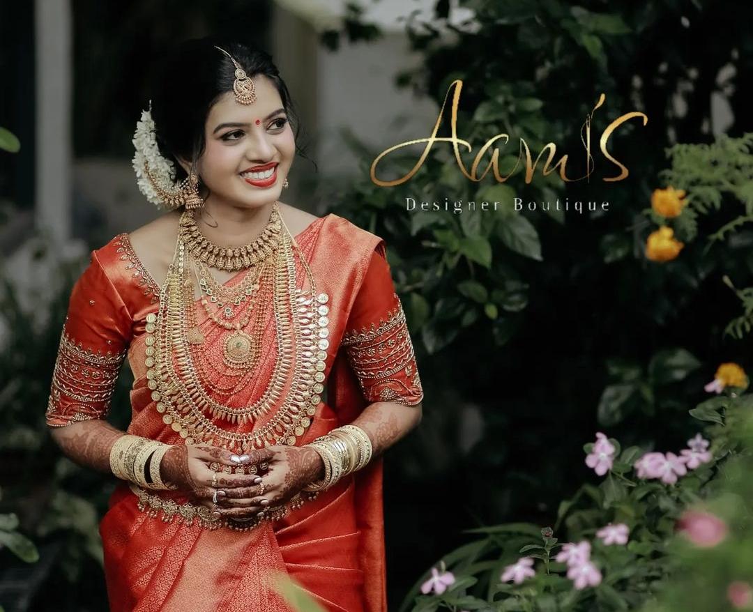 Aamis designer boutique pathanapuram