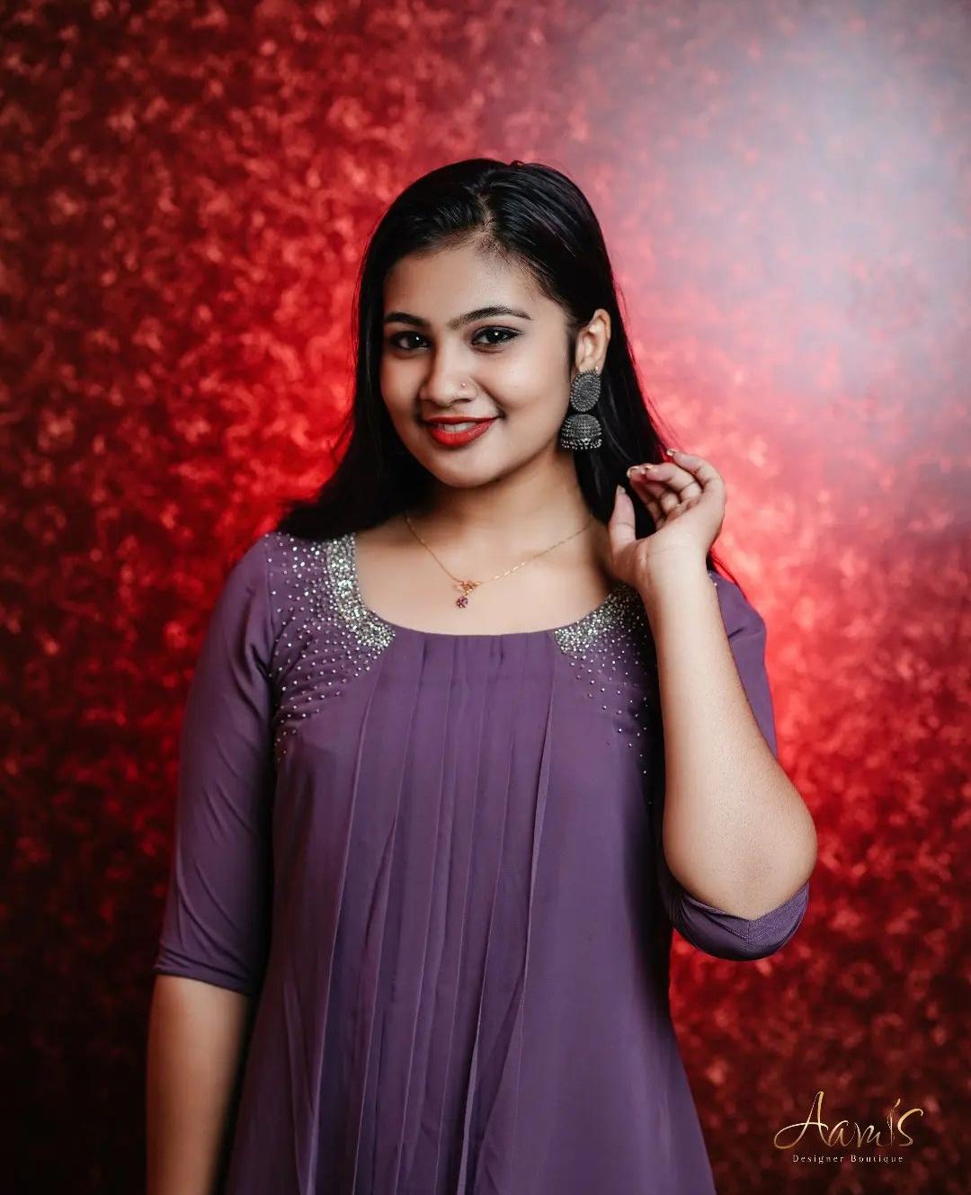 Aamis designer boutique pathanapuram